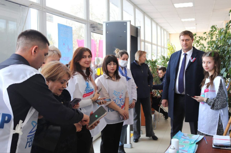Также в Благодарненском муниципальном округе продолжается голосование за объекты благоустройства по федеральному проекту «Формирование комфортной городской среды». Также в Благодарненском муниципальном округе продолжается голосование за объекты благоустройства по федеральному проекту «Формирование комфортной городской среды».